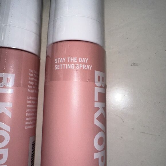 Lot Of 2 Pks BLK/OPL Stay The Day Setting  Spray 2.4oz  Sealed - Picture 3 of 4